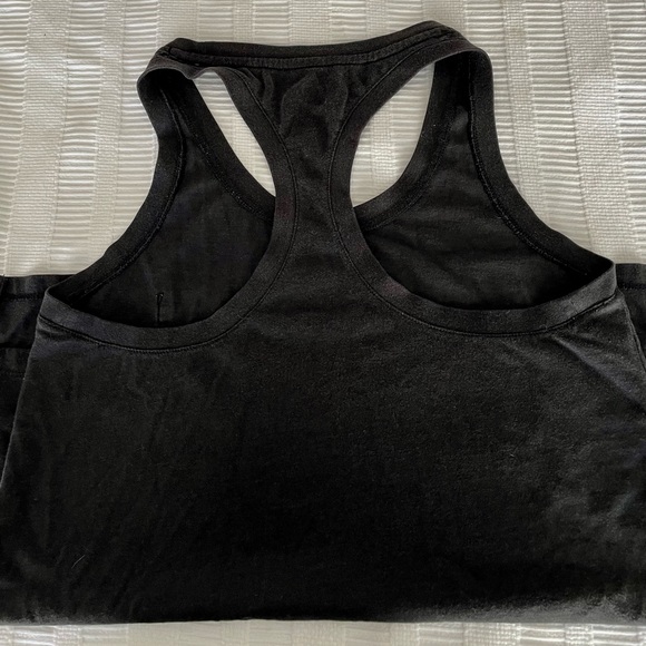 Nike Tank Top - Picture 3 of 4